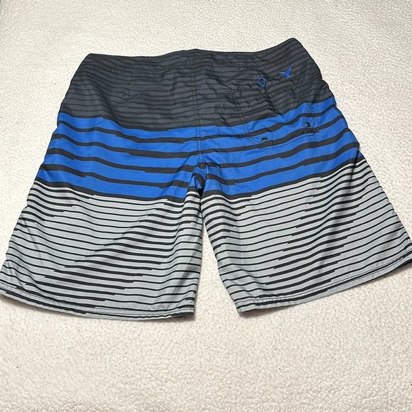 American Eagle Men’s 10” Board Shorts, EUC (Looks New), Size XL - Picture 4 of 9